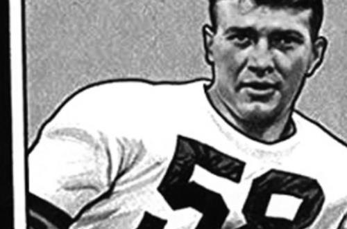 MAC SPEEDIE finally was elected to the NFL Hall-of-Fame after an great career as a Cleveland Browns wide receiver back in t he late 1940s, early 1950s.