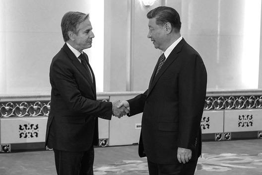 US SECRETARY of State Antony Blinken (left) shakes hands with China’s President Xi Jinping at the Great Hall of the People in Beijing on April 26, 2024. (Mark Schiefelbein/ Pool/AFP via Getty Images/TNS)
