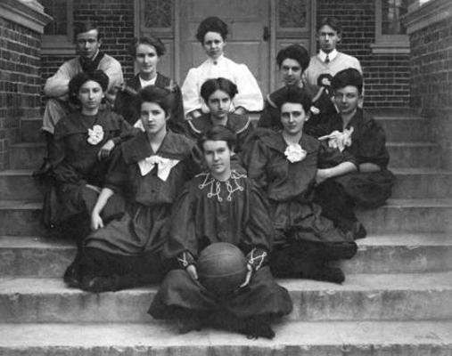 A WOMEN’S basketball team from Stetson College in the early 1900s decked out in their game uniforms.