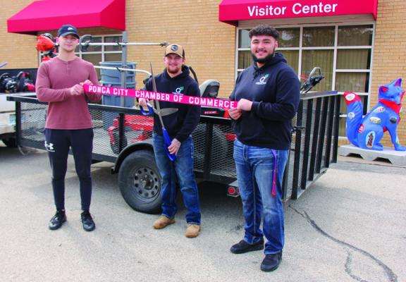 On Fri., March 10, the Ponca City Chamber of Commerce held a ribbon cutting for local lawn care business, Curb Appeal LLC. (Photos by Dailyn Emery)