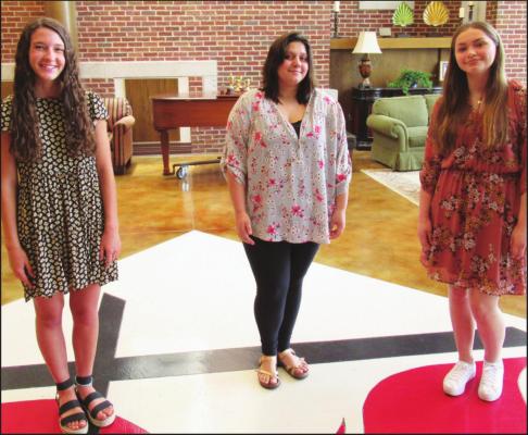 SPECIAL GUEST vocalists for the free Full Moon Concert on Monday, August 3 are from pictured from left: Kate Branstetter, Mallory Stolhand and Abby Davis. The girls will perform solos and trio compositions.
