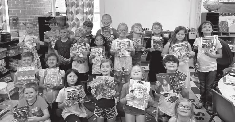 Elementary Students Receive Books