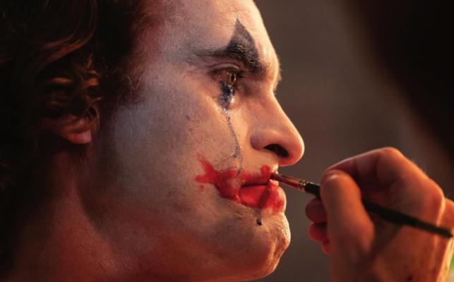 Joaquin Phoenix as Arthur Fleck in Todd Phillips' "Joker." (Nikos Tavernise/Warner Bros. Pictures/TNS)