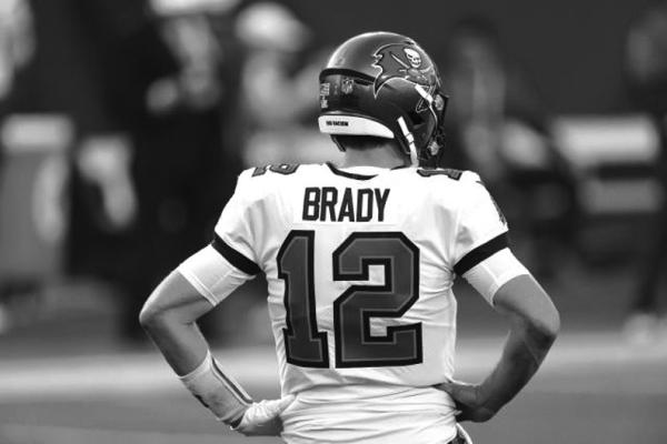 TOM BRADY, who many people credit as being the best NFL quarterback of all time, won the Super Bowl MVP five times.